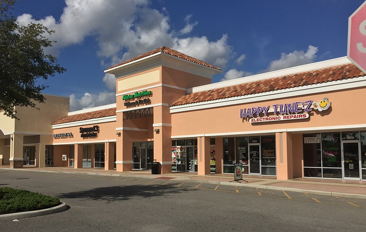 West Volusia Retail Center